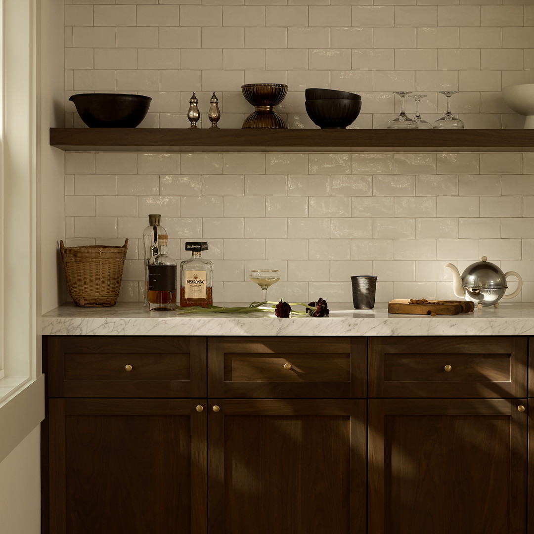 a kitchen counter with bowls and bowls on it