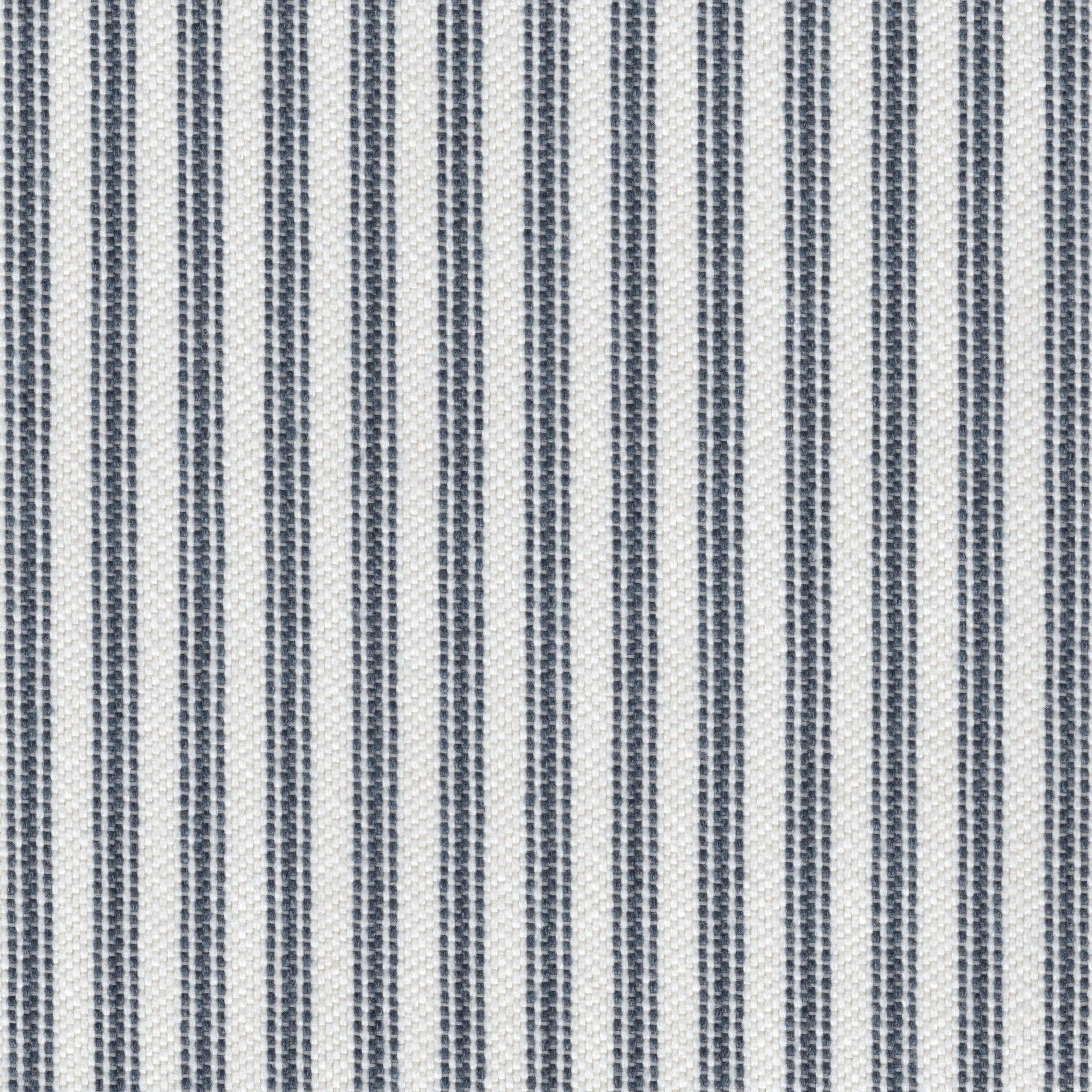 a white and blue striped wallpaper pattern