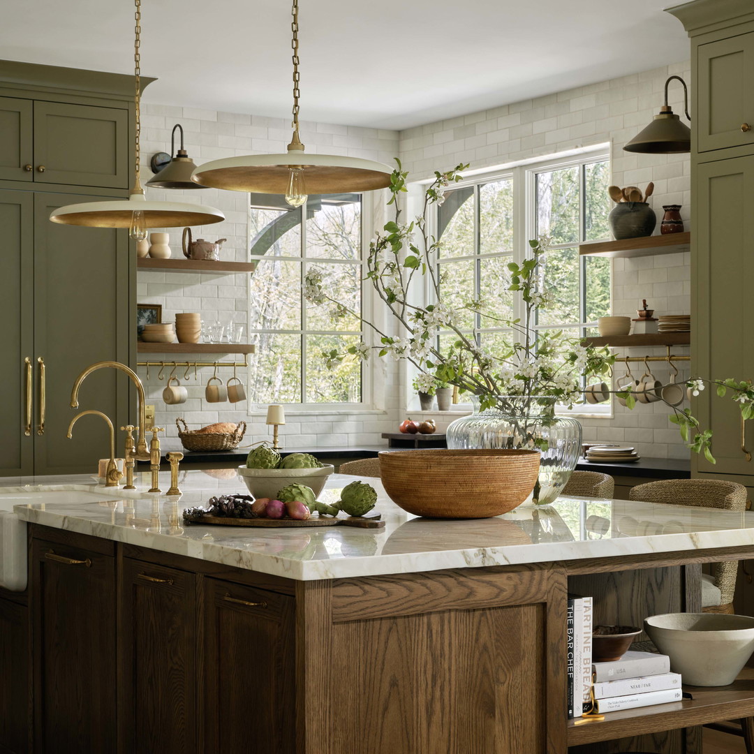 a kitchen island with a bowl on top of it