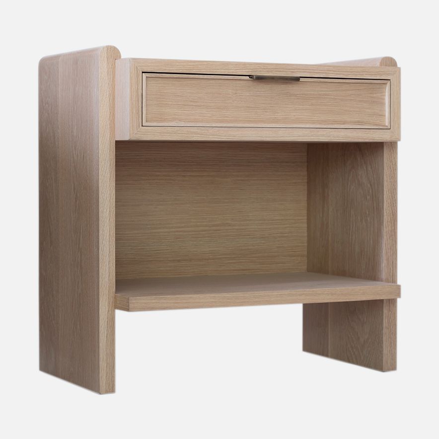 The Expert - Jin Nightstand